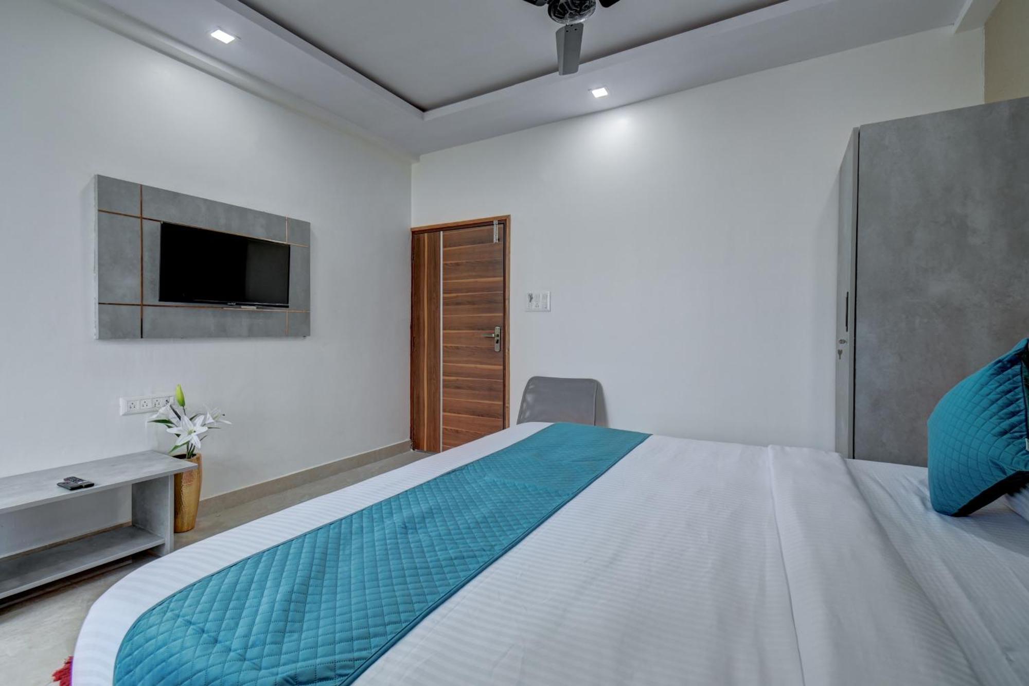 Hotel Cloud 9 Luxury Stay マイソール エクステリア 写真